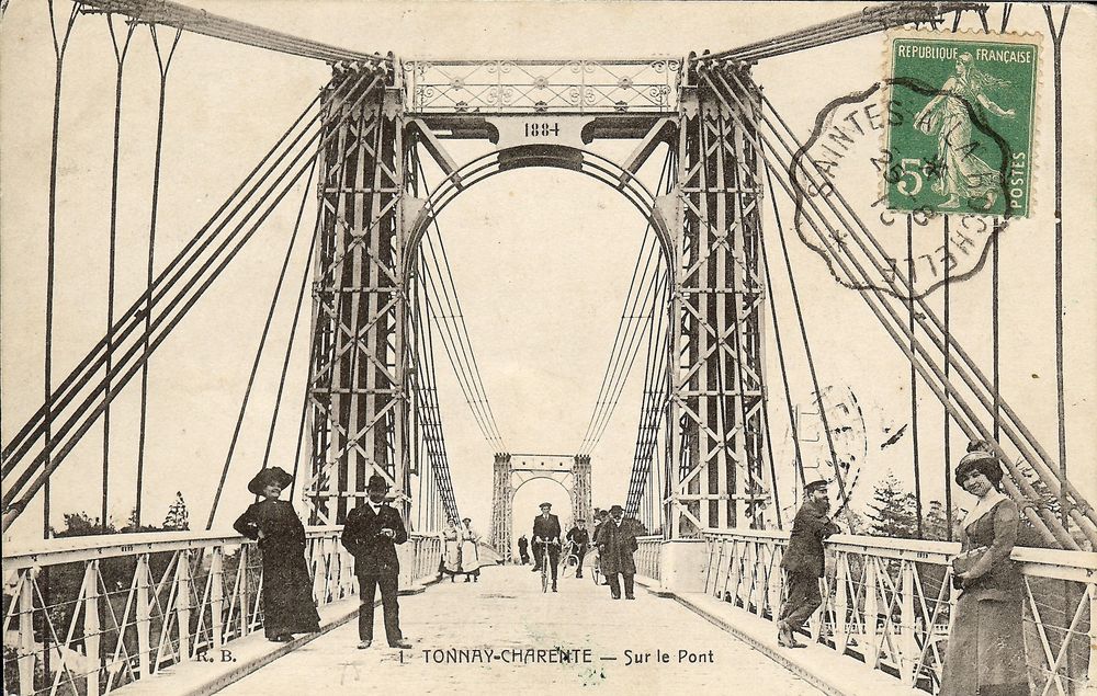 large_pont_TC_apres_la_refection_par_Arnaudin_carte_Gros_1915_d91469297f.jpg